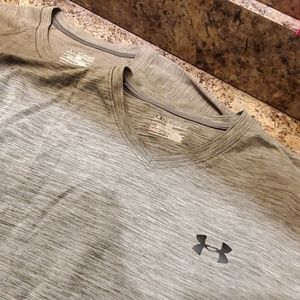 *lot* of 2 Under Armour heat gear t-shirts